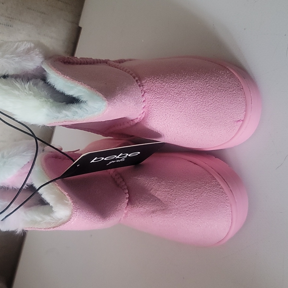 BEBE GIRLS LIGHT PINK Rainbow faux fur BOOTS: NWT: TODDLER 6